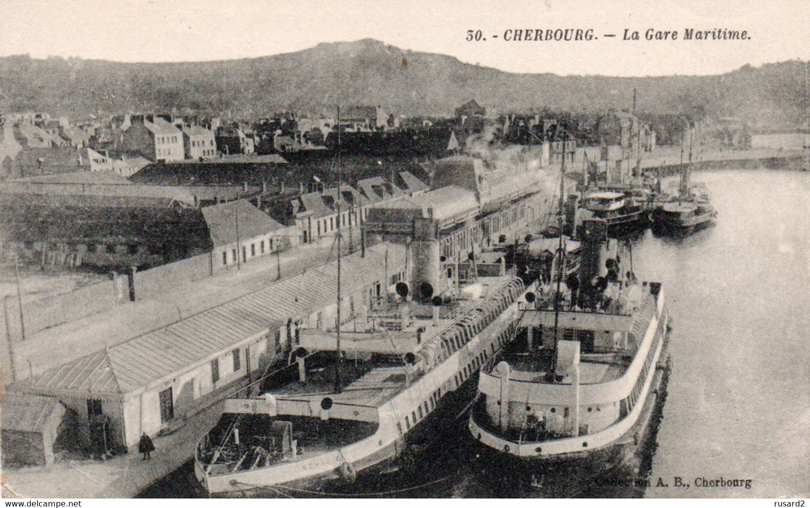 CPA-Cherbourg-La Gare Maritime-Transbordeurs à Quai- Nomadic - Piroscafi