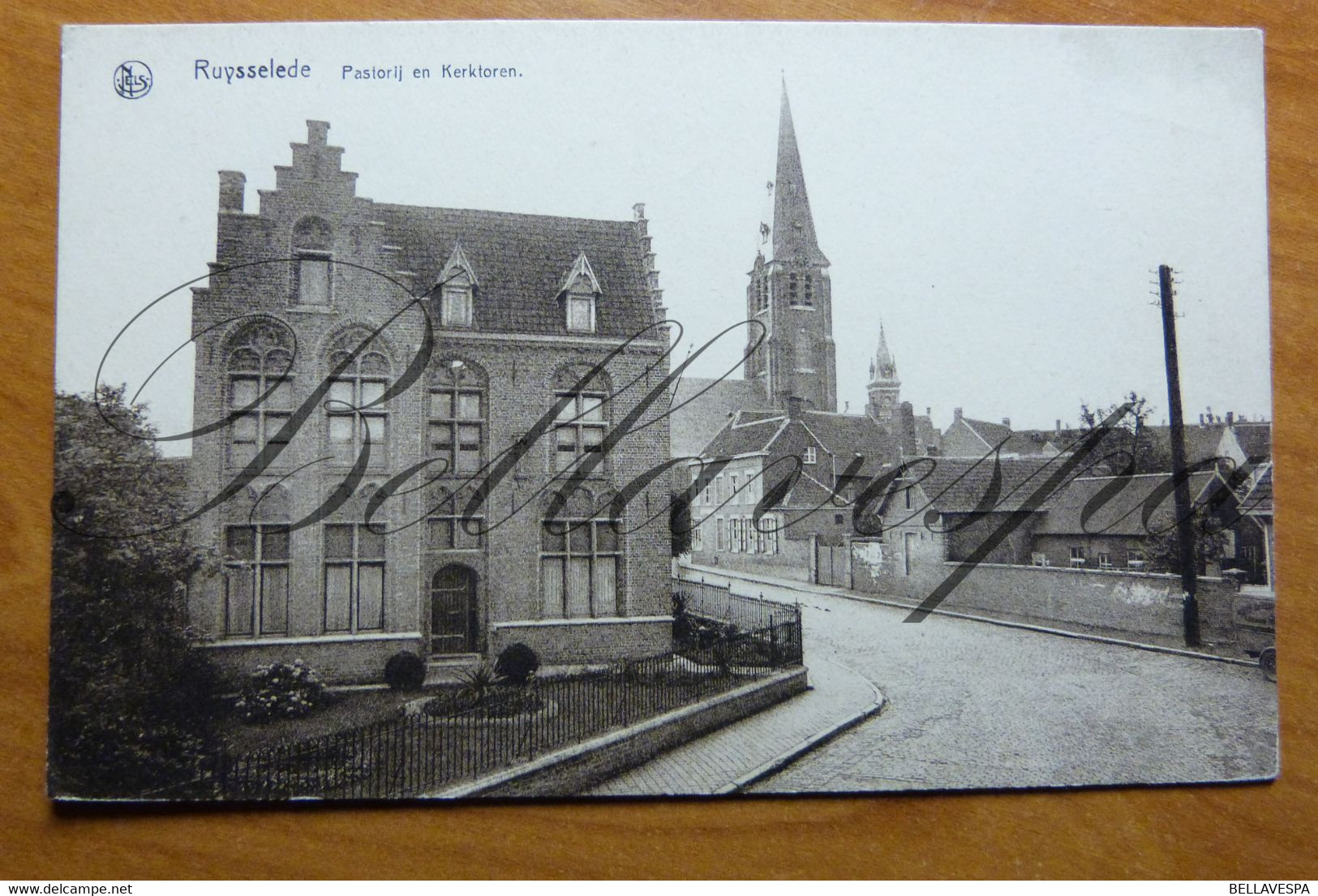 Ruiselede  Pastorij En Kerk - Ruiselede