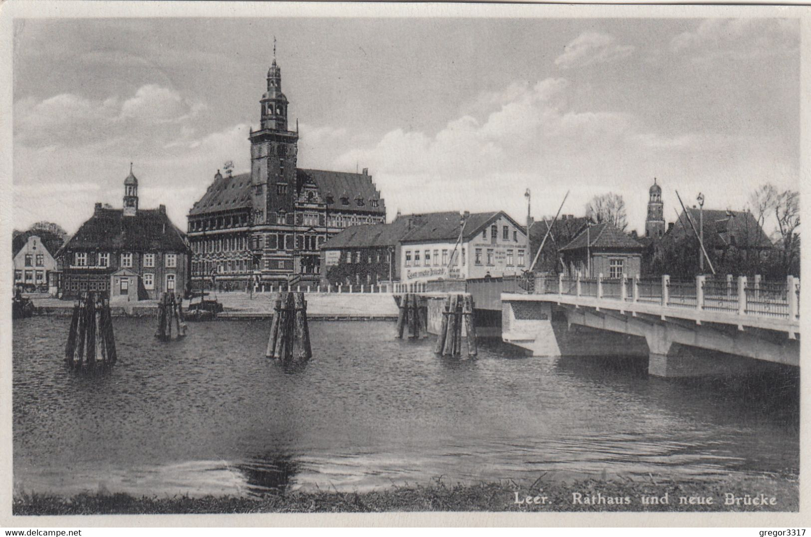 8566) LEER - Rathaus Und Neue Brücke - Tolle DETAIL AK - Alt ! 1940 - Leer