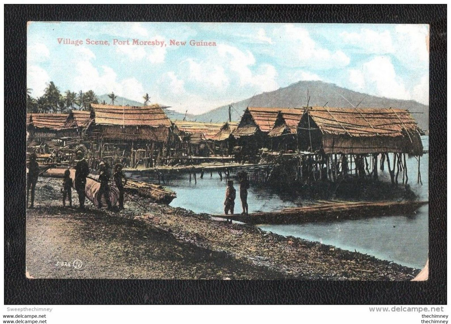 HAUS TAMBARAN Sepik Area Papua New Guinea Unused LARGE SIZE POSTCARD - Papua New Guinea