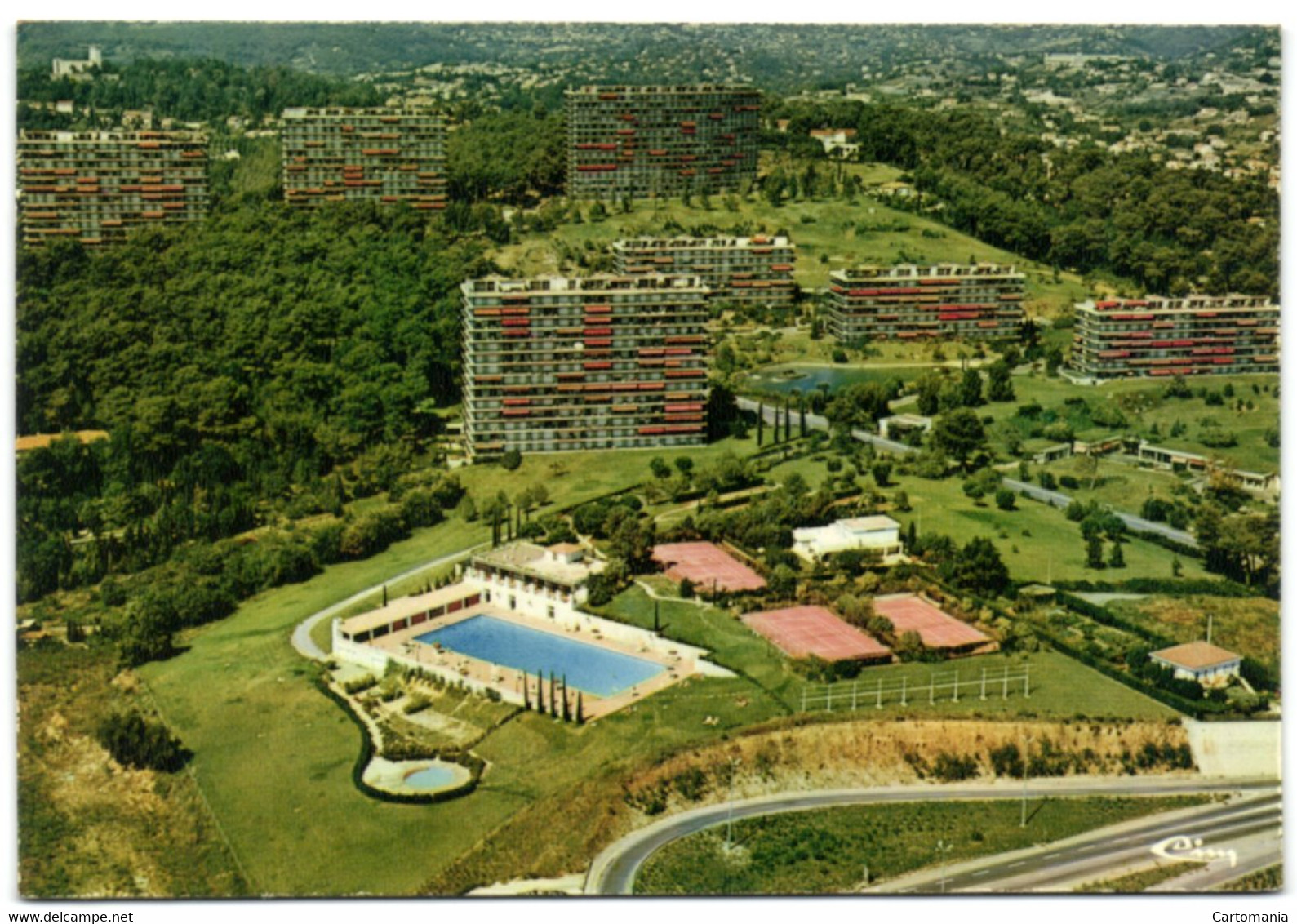 Cagnes-sur-Mer - Domaine Du Loup - Vue Aérienne - Cagnes-sur-Mer