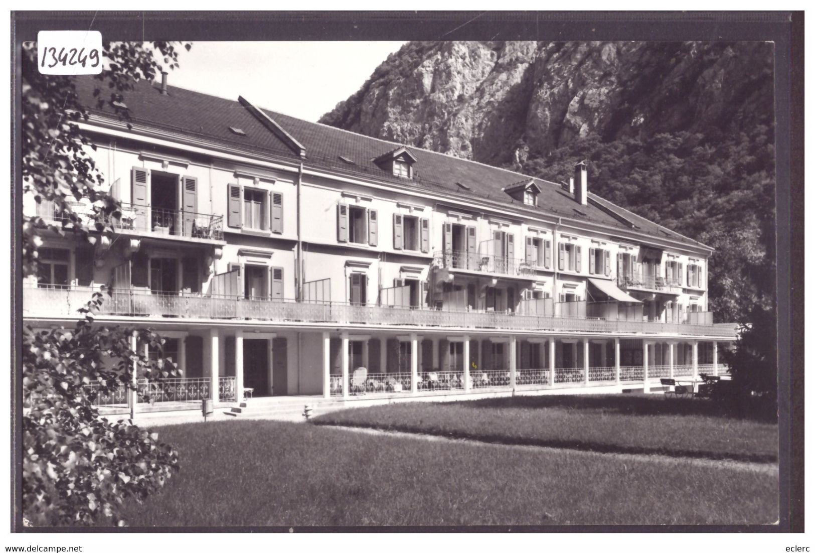 DISTRICT D'AIGLE - LAVEY LES BAINS - L' HOTEL - TB - Lavey