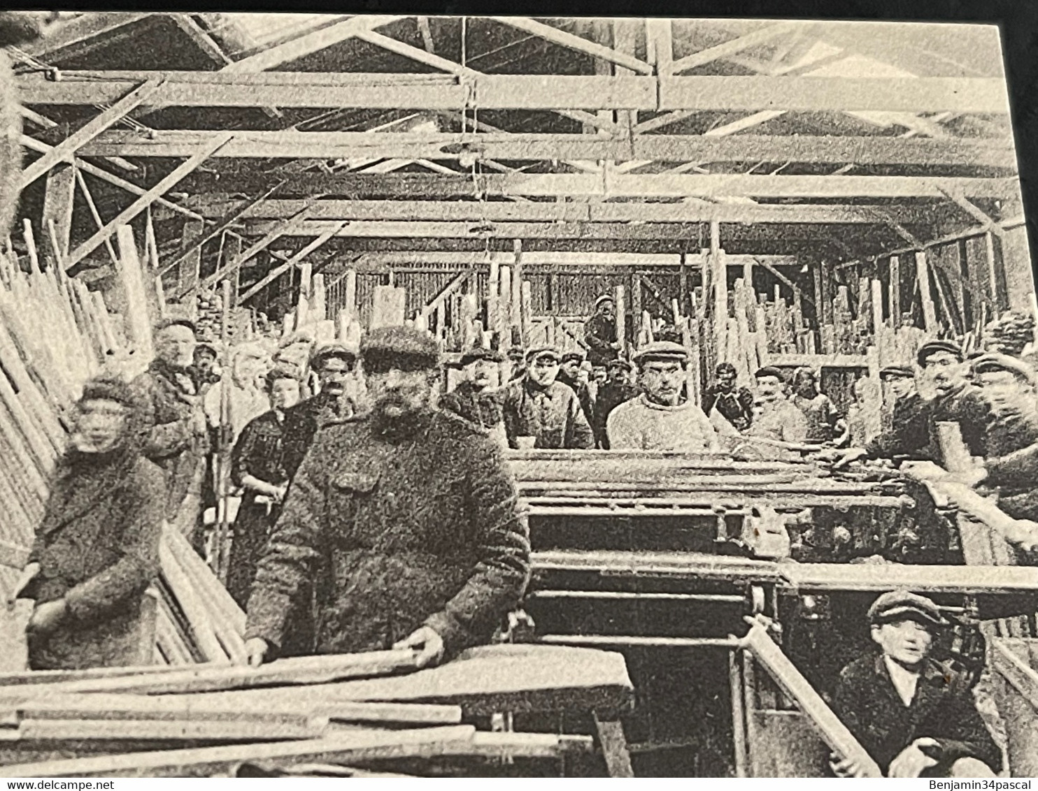 Cpa  Parquets Chretinat ,Usine De Marcilly Sur Eure, Un Atelier De Fabrication  Edition Cecodi D’après 1900 Qualité - Marcilly-sur-Eure