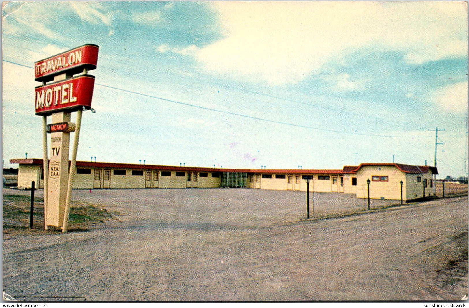 North Dakota Fargo The Travalon Motel 1958 - Fargo