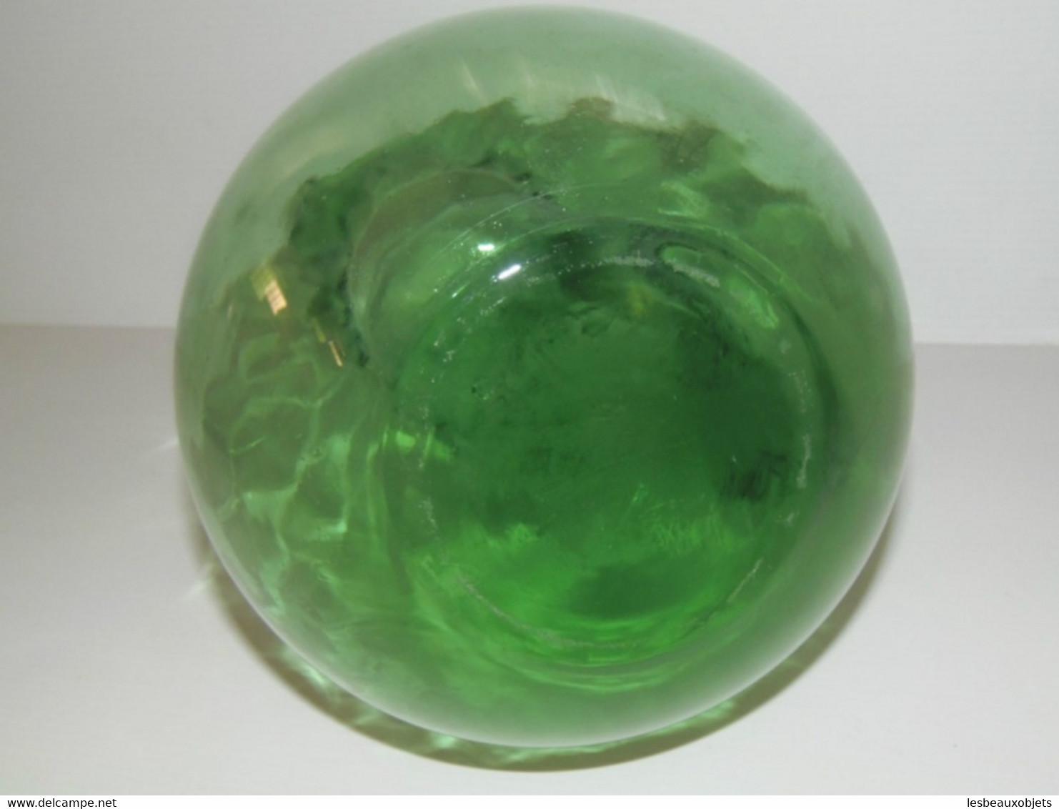 CARAFE ANCIENNE en Verre soufflé et avec bulles avec RAFRAICHISSOIR début XXe