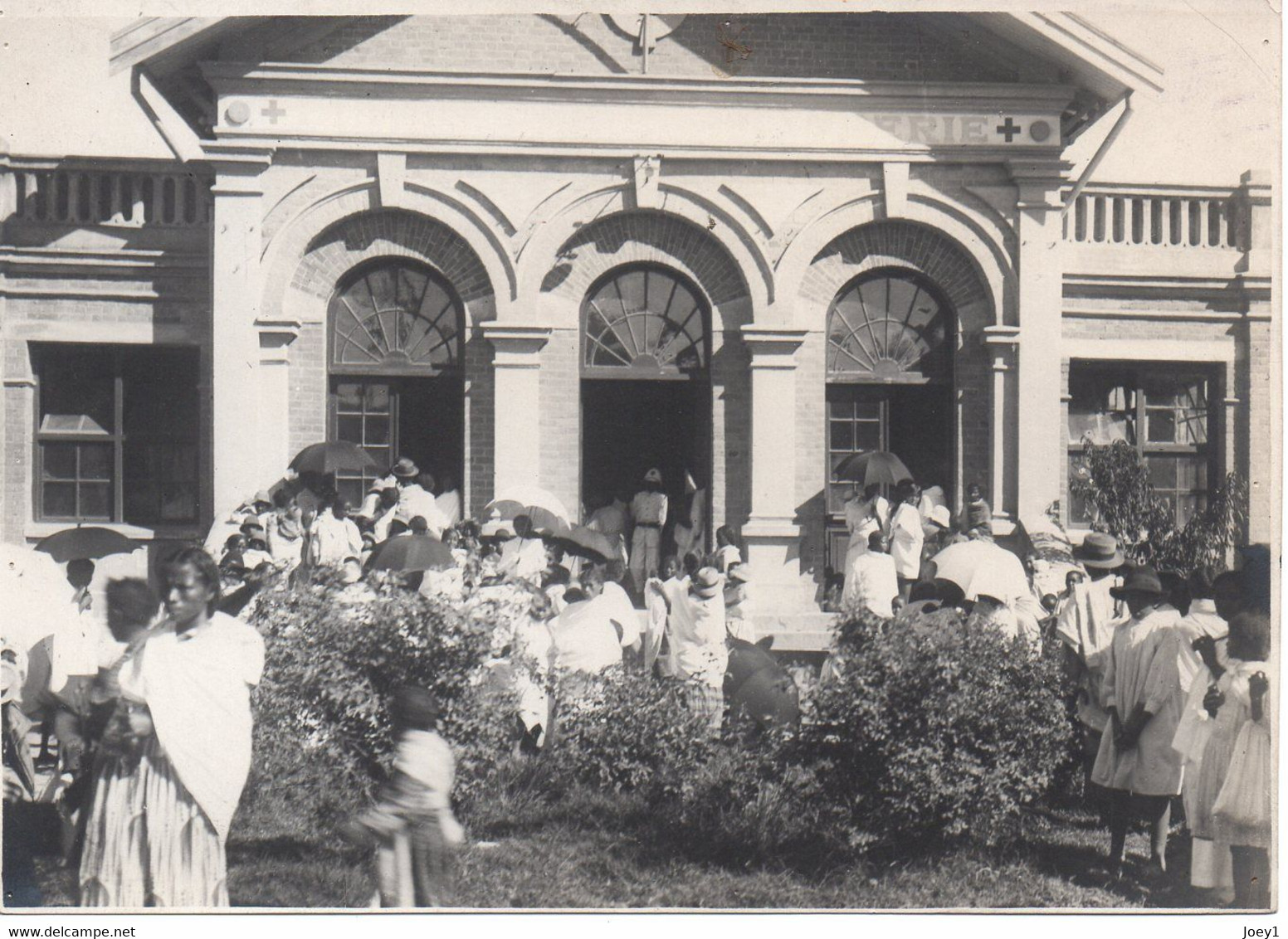 Photo Madagascar, Tatanarive Dispensaire De La Croix Rouge, Format 12/18 - Afrika