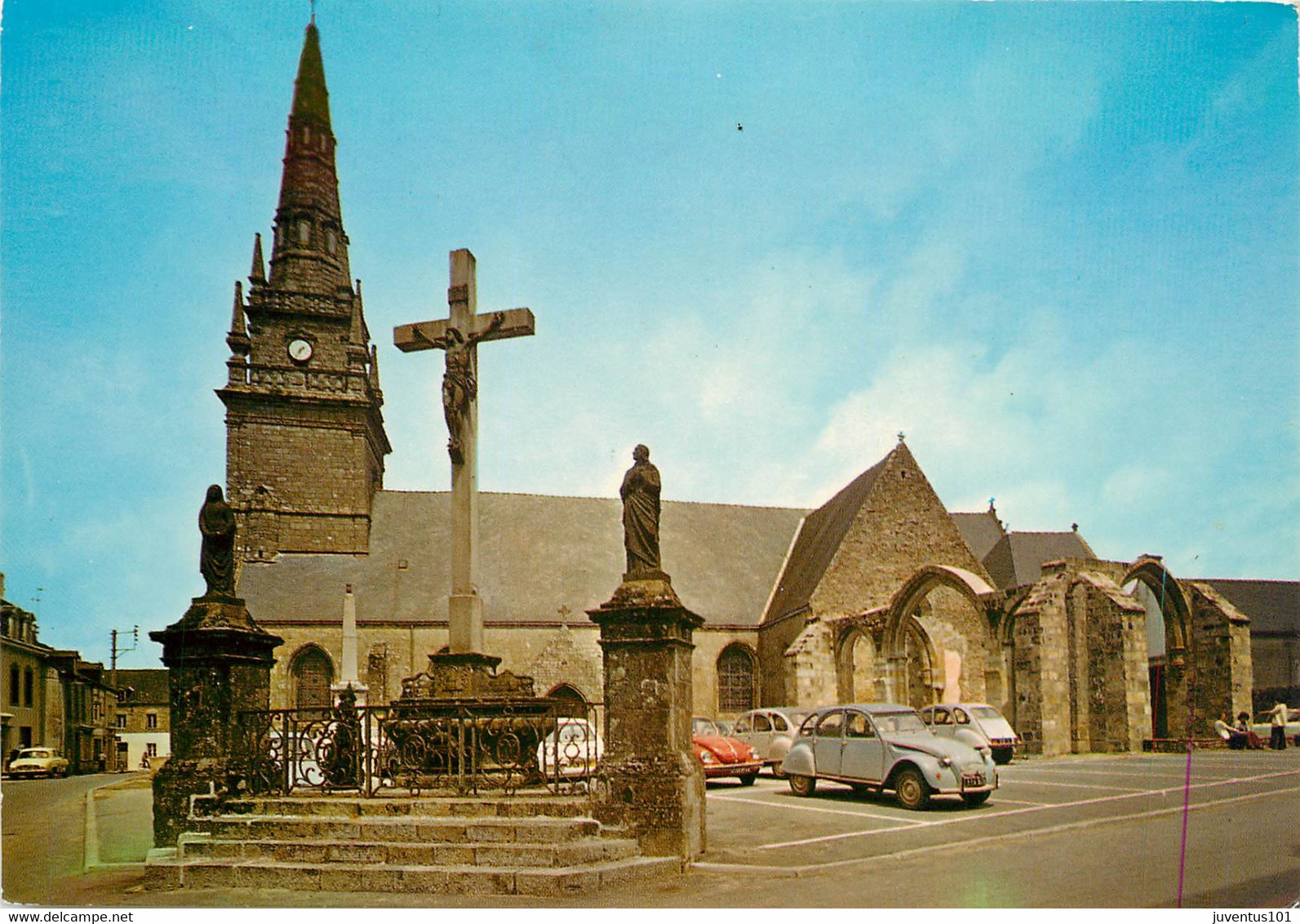 CPSM Pluvigner-L'église-Timbre    L859 - Pluvigner