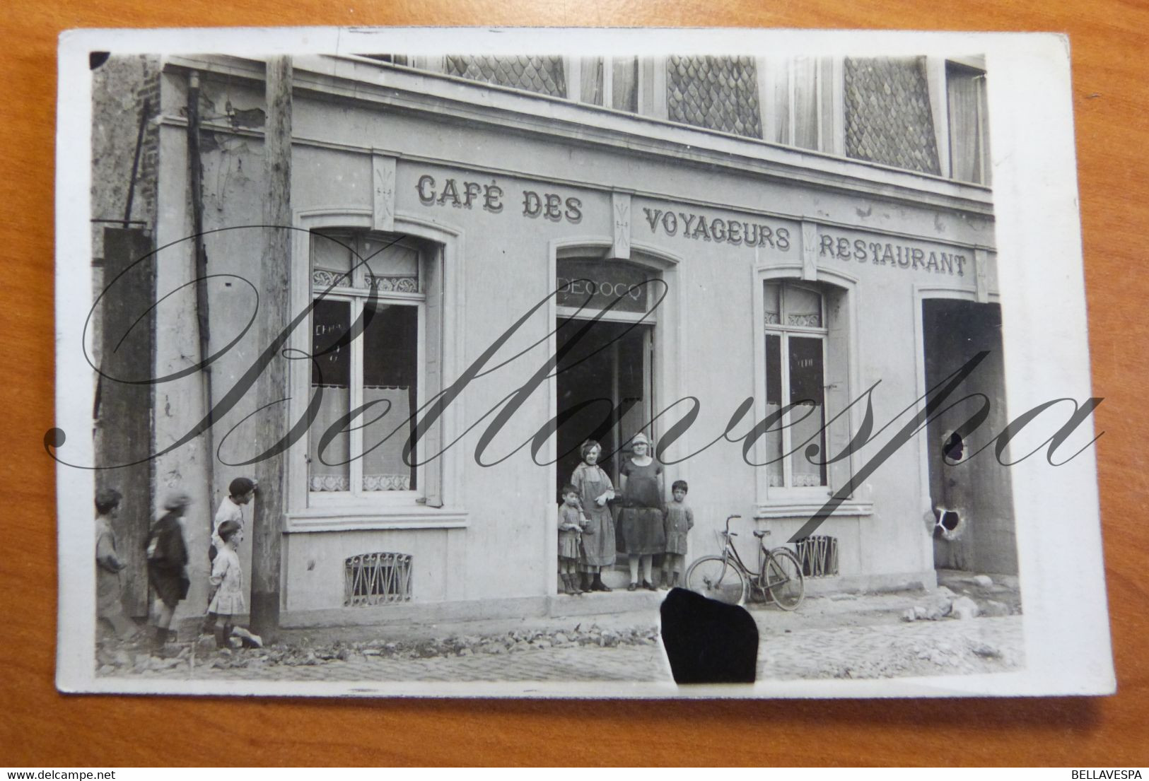 Café Des Voyageurs. Restaurant. Propr. Fam. Decocq Ou De Cocq. Carte Photo Fotokaart Inconnu France? - Hotels & Gaststätten