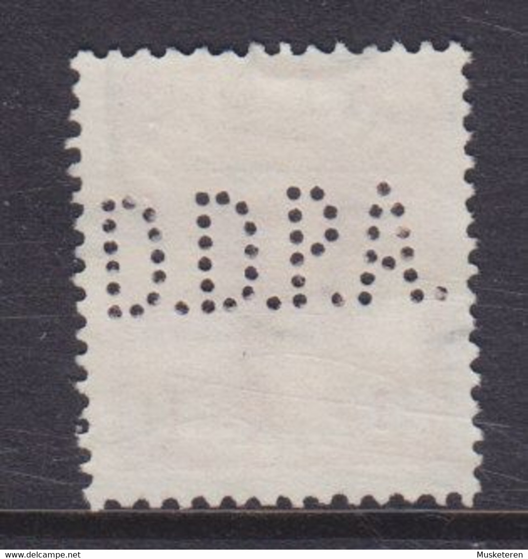 Denmark Perfin Perforé Lochung (D21) 'D.D.P.A.' Det Danske Petroleums Aktieselskab, København (2 Scans) - Variétés Et Curiosités