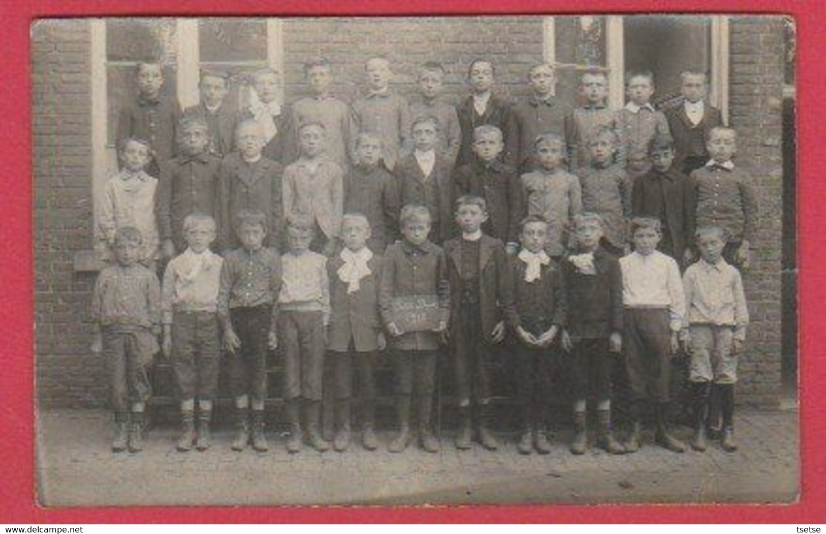 Petit Dour - Groupe Scolaire De Garçons  - 1912 ... Carte Photo ( Voir Verso ) - Dour