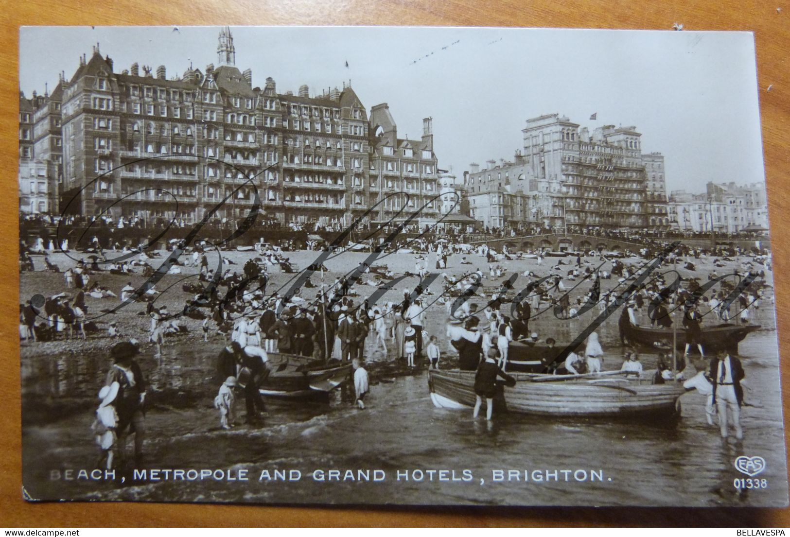 Brighton.Beach, Metropole And Hotels N° 01338  RPPC - Brighton