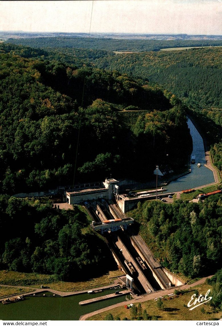 Arzviller Le Canal De La Marne Au Rhin     CPM Ou CPSM - Arzviller