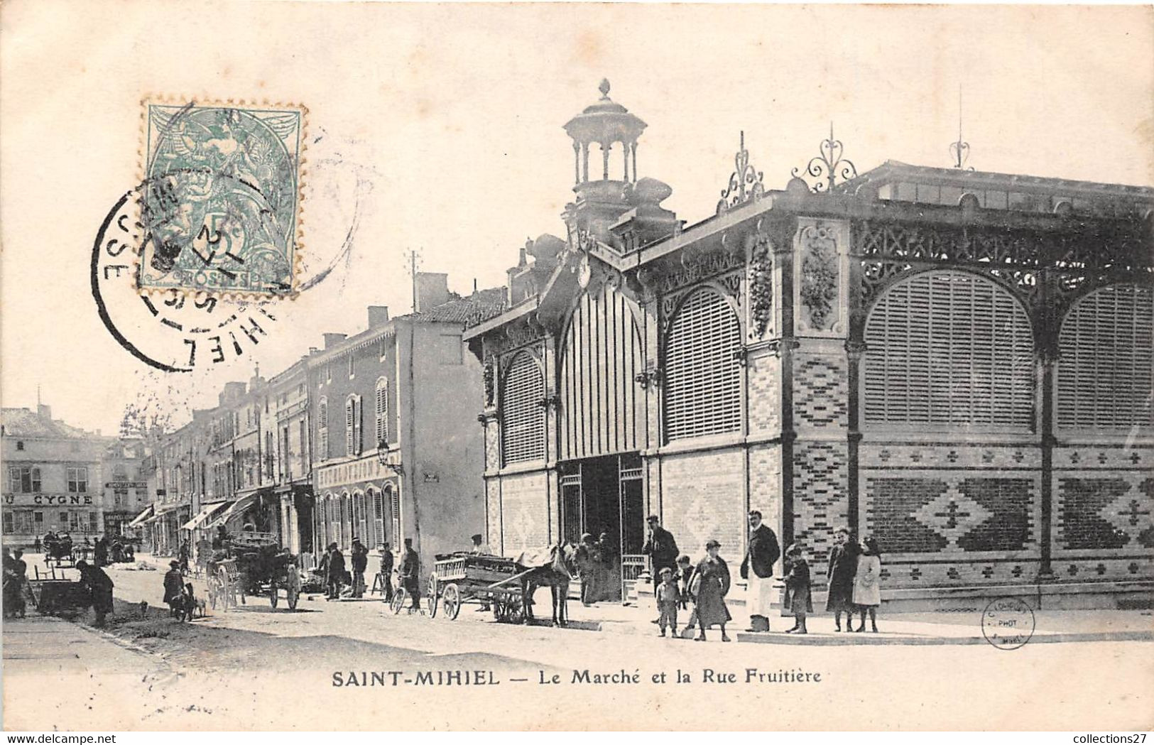 55-SAINT-MIHIEL- LE MARCHE ET LA RUE FRUITIERE - Saint Mihiel