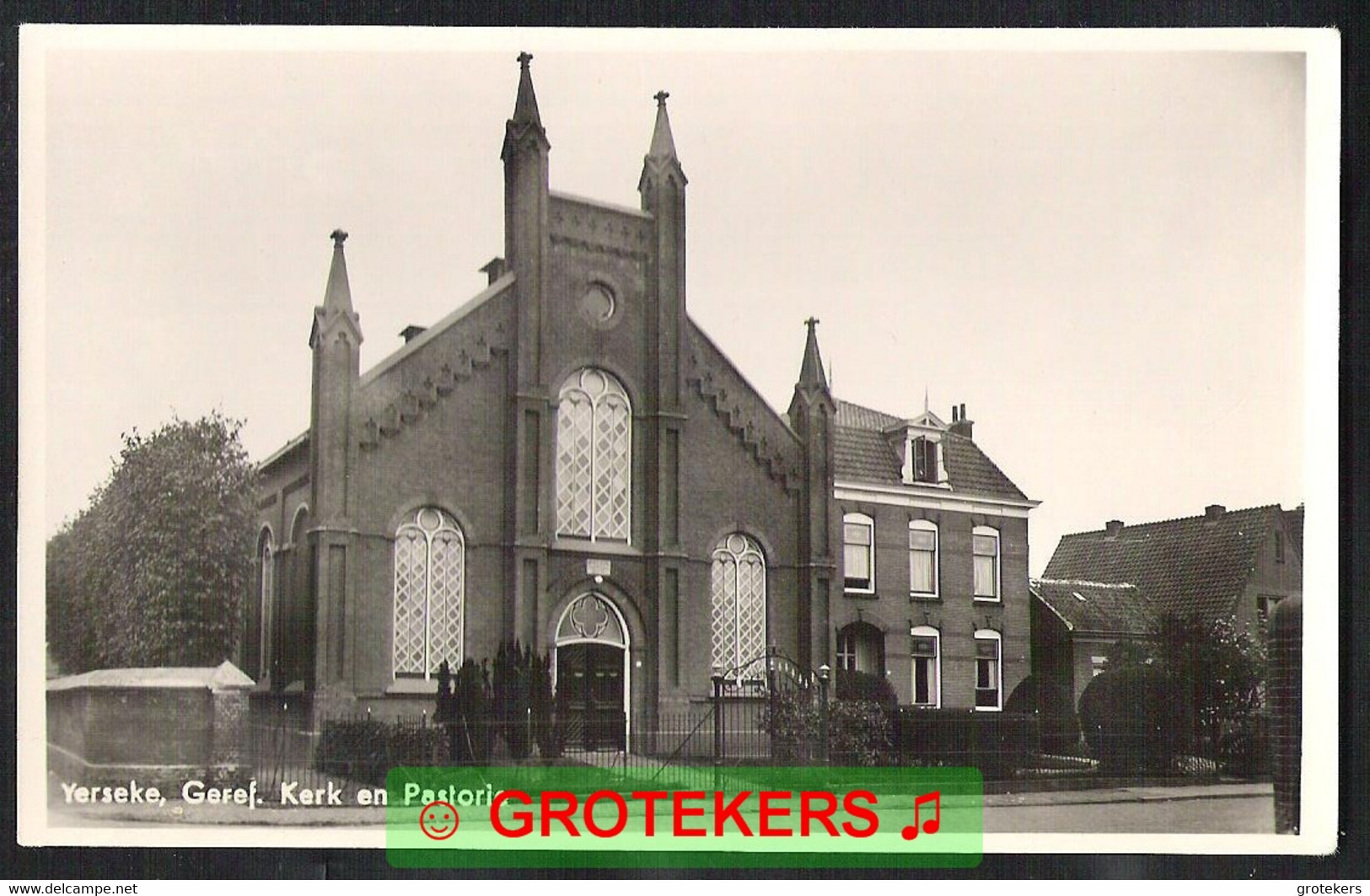 YERSEKE Geref. Kerk En Pastorie  Ca 1935 - Yerseke