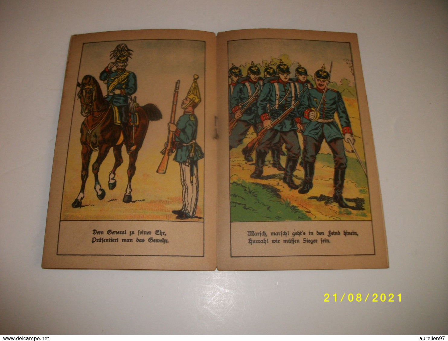 TRES TRES RARE!!!! Petit Livre En Allemand Gothique KRIEG Und FRIEDEN - Libri Vecchi E Da Collezione