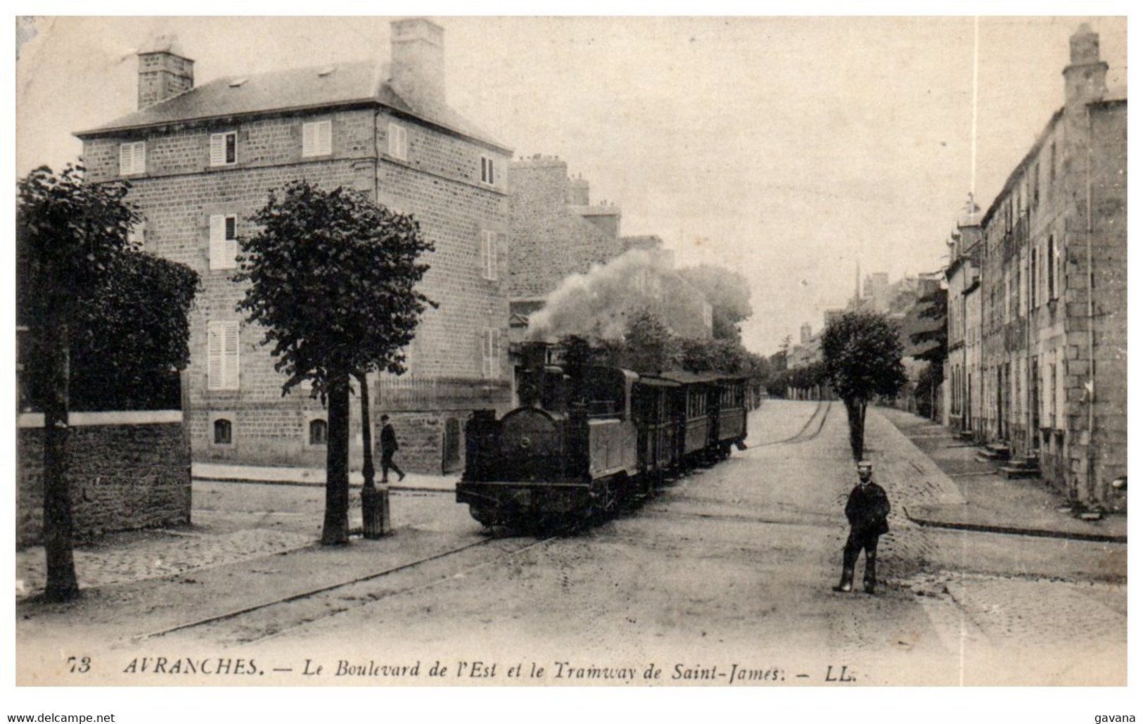 50 AVRANCHES - Le Boulevard De L'Est Et Le Tramway De Saint-James - Avranches