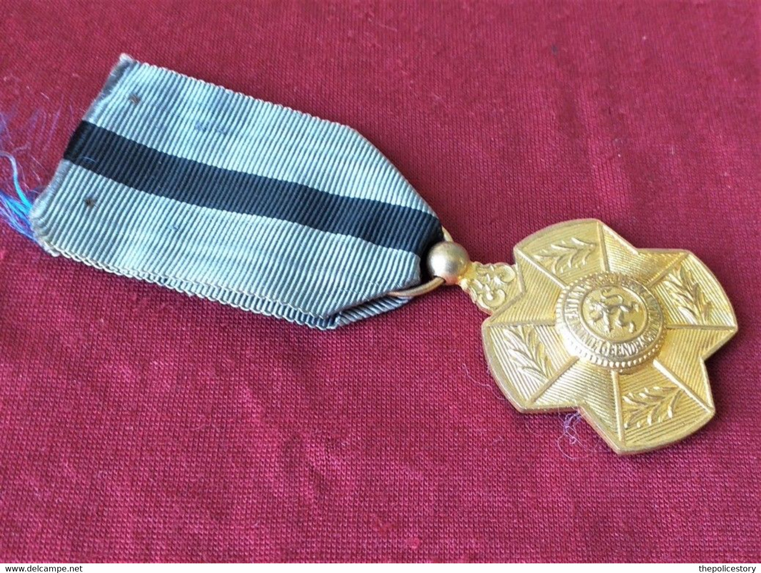 Medaglia Ordine Leopoldo II Del Belgio 1900 Originale Con Nastrino - Belgium
