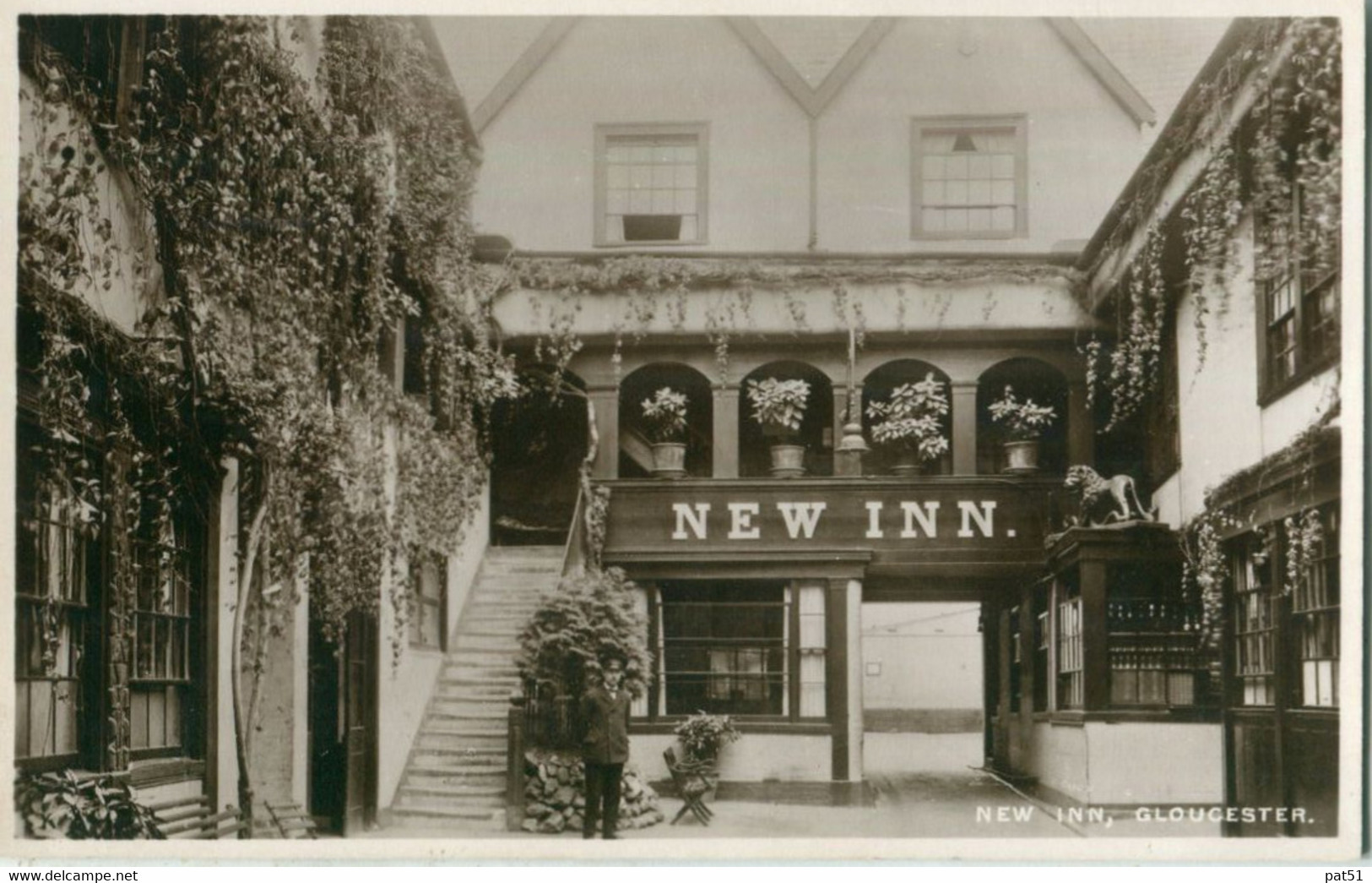 ROYAUME - UNI / UNITED KINGDOM - Gloucester : New Inn - Gloucester