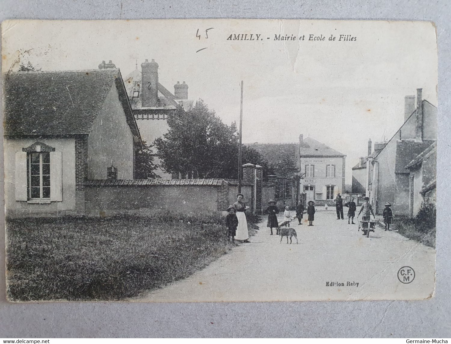 AMILLY Mairie Et école De Filles  . État : Bon - Amilly