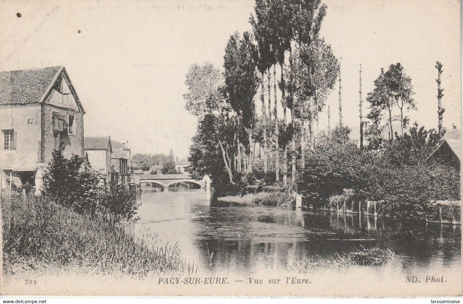 27 - PACY SUR EURE - Vue Sur L' Eure - Pacy-sur-Eure