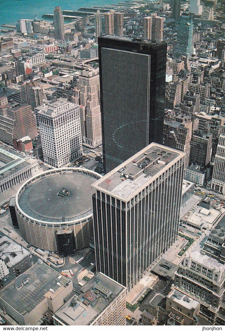 USA  - Postcard Unused   -  Madison Square Garden, New York City - Plaatsen & Squares
