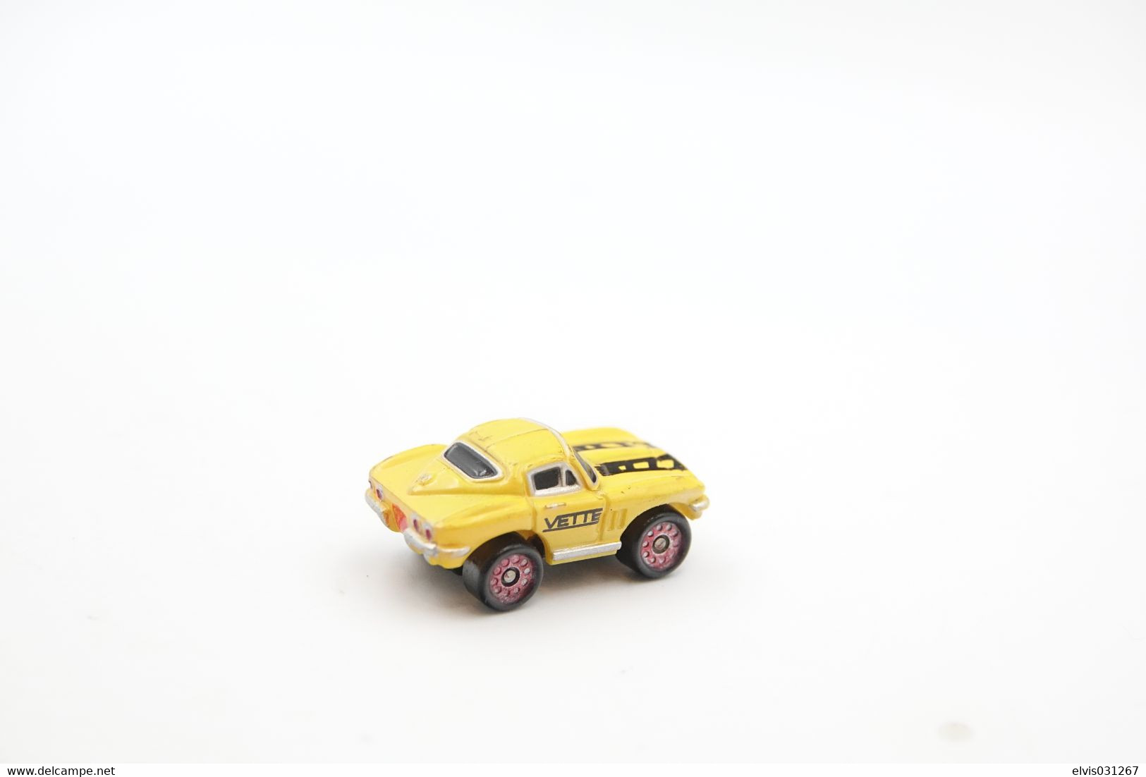 Vintage GALOOB Micro Machines '64 Chevrolet Corvette Rare - 1986 - VGC ( Mini Toy Cars ) - Matchbox