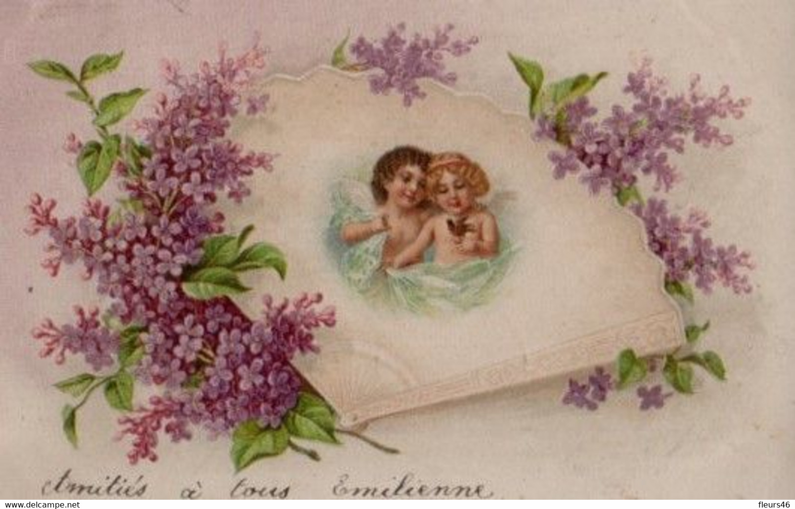 Illustrée  : Anges S'embrassant Dans Un Livre Aux Lilas - Angels