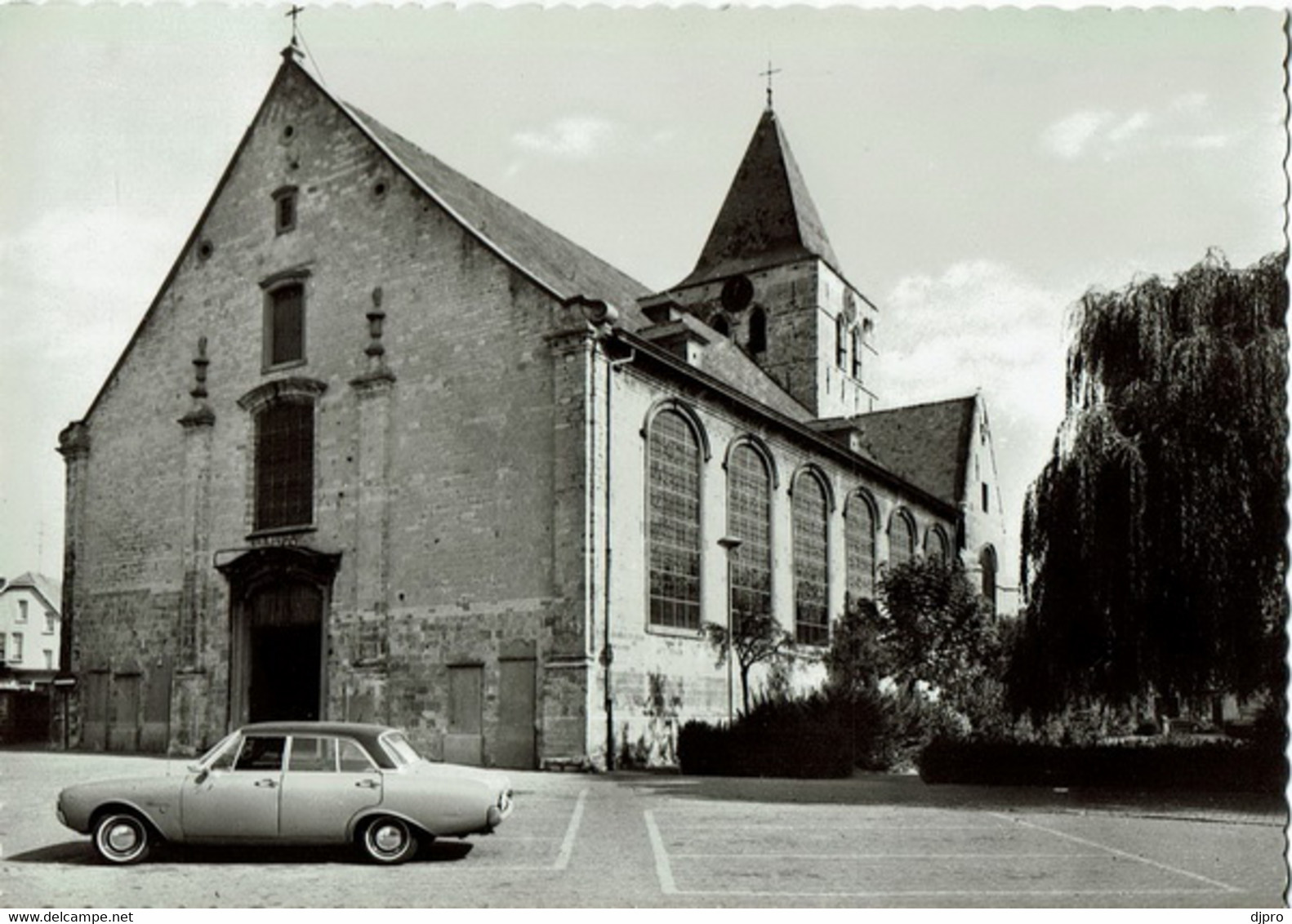 Opwijk St Pauluskerk Oldtimer / Car - Opwijk