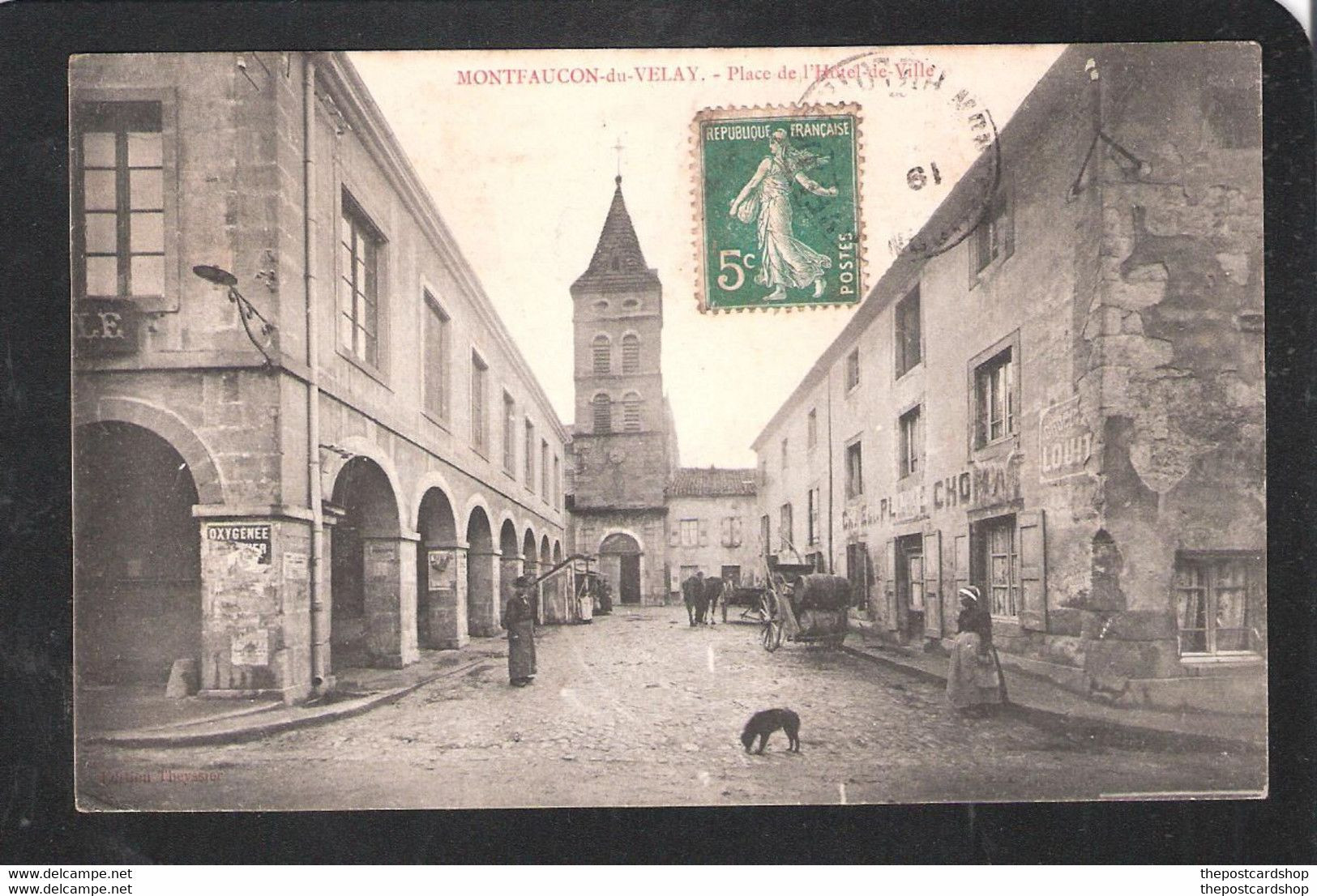 CPA 43 MONTFAUCON DU VELAY MONTFAUCON-du-VELAY Place De L'Hôtel De Ville MORE FRANCE FOR SALE @1 EURO OR LESS - Montfaucon En Velay