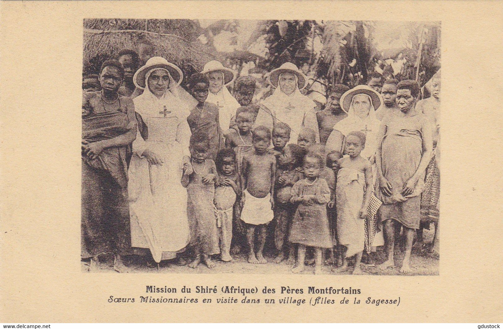 Malawi - Mission Du Shiré (Afrique) Des Pères Montfortains - Soeurs Missionnaires En Visite Dans Un Village - Malawi