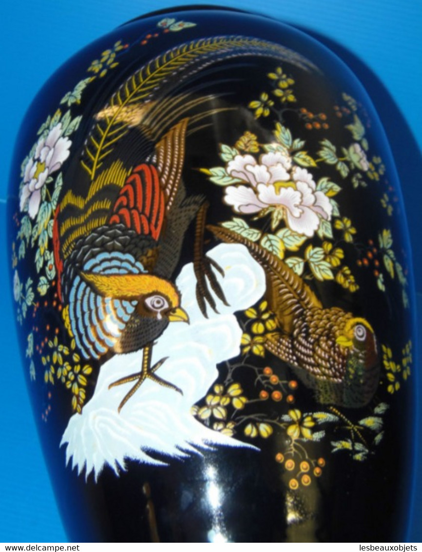 JOLI GRAND VASE en CERAMIQUE ITALIENNE NOIRE à décor de COQ de BRUYERE fleurs déco collection vitrine