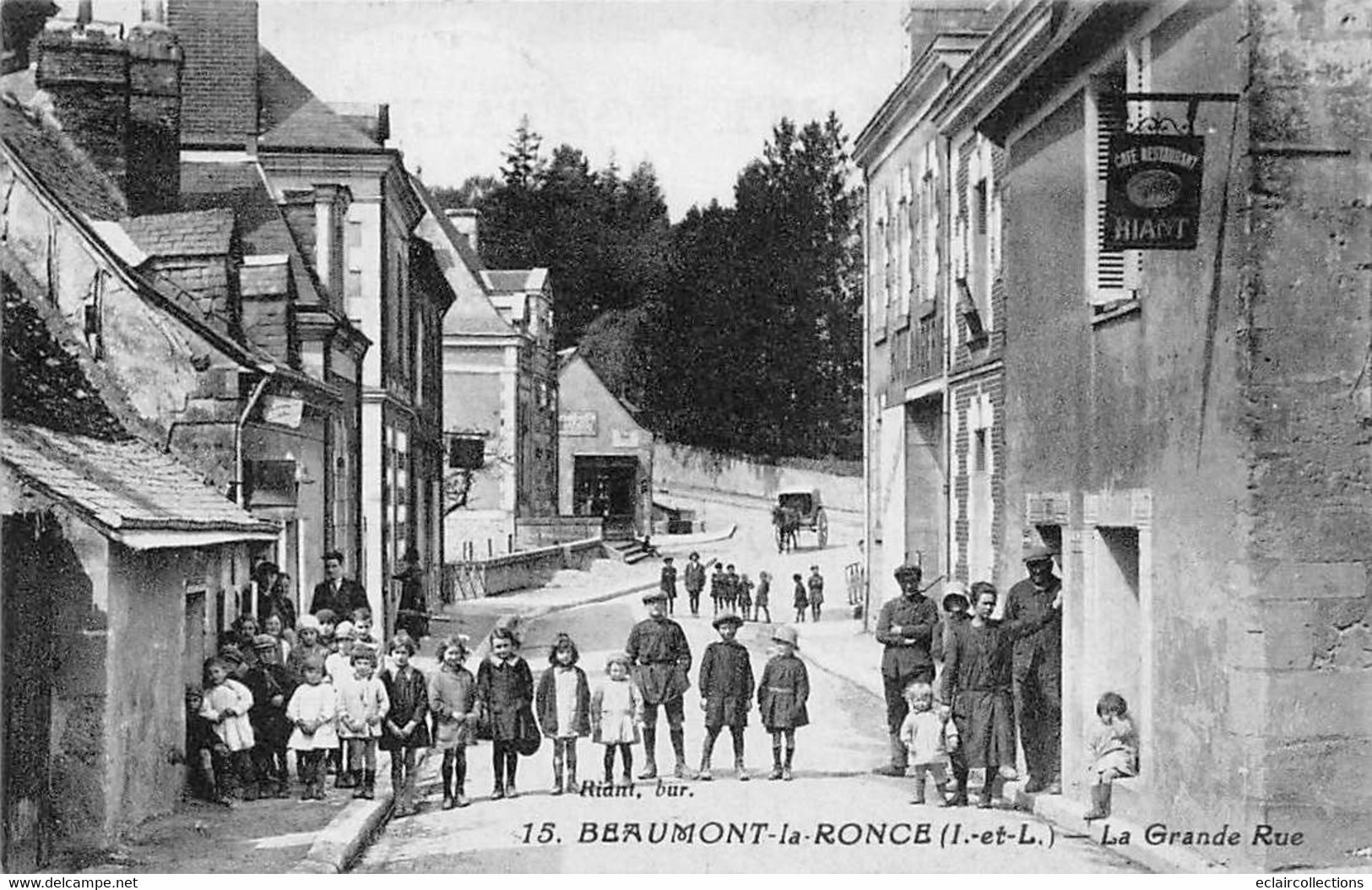 Beaumont-la-Ronce       37        La Grande Rue. Café Restaurant Hiant    (voir Scan) - Beaumont-la-Ronce