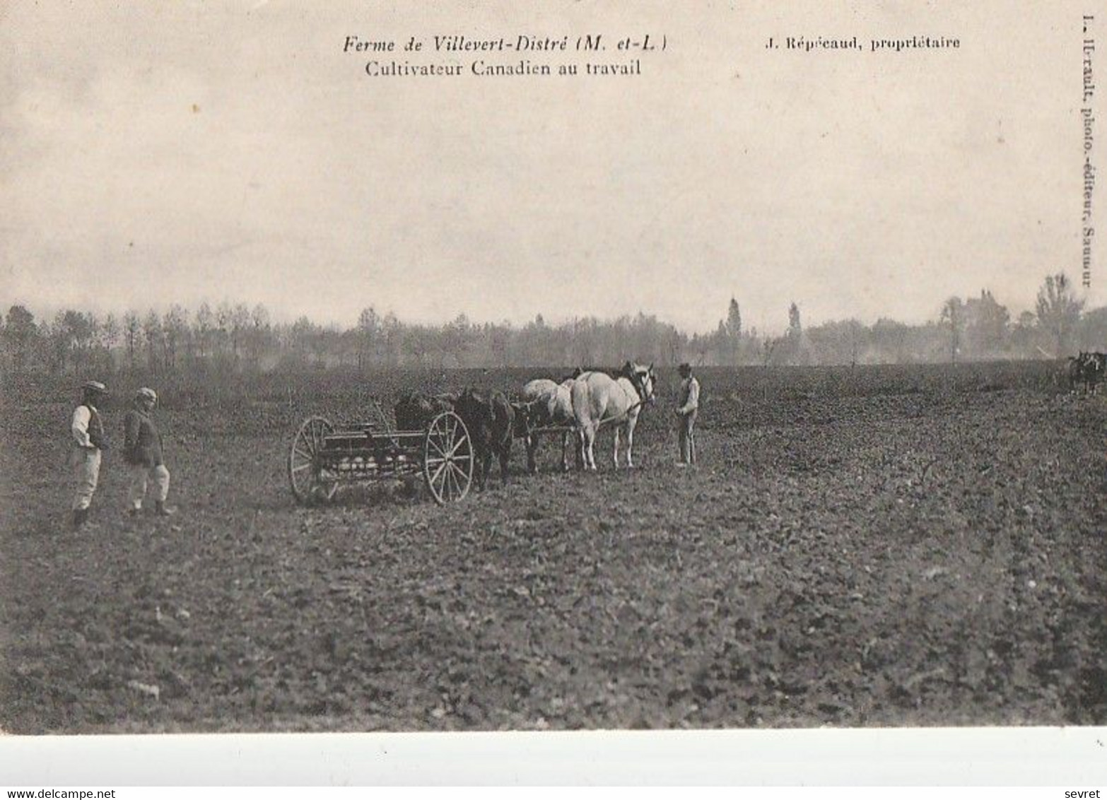 Ferme De Villevert-Distré. Cultivateur Canadien Au Travail - Attelages