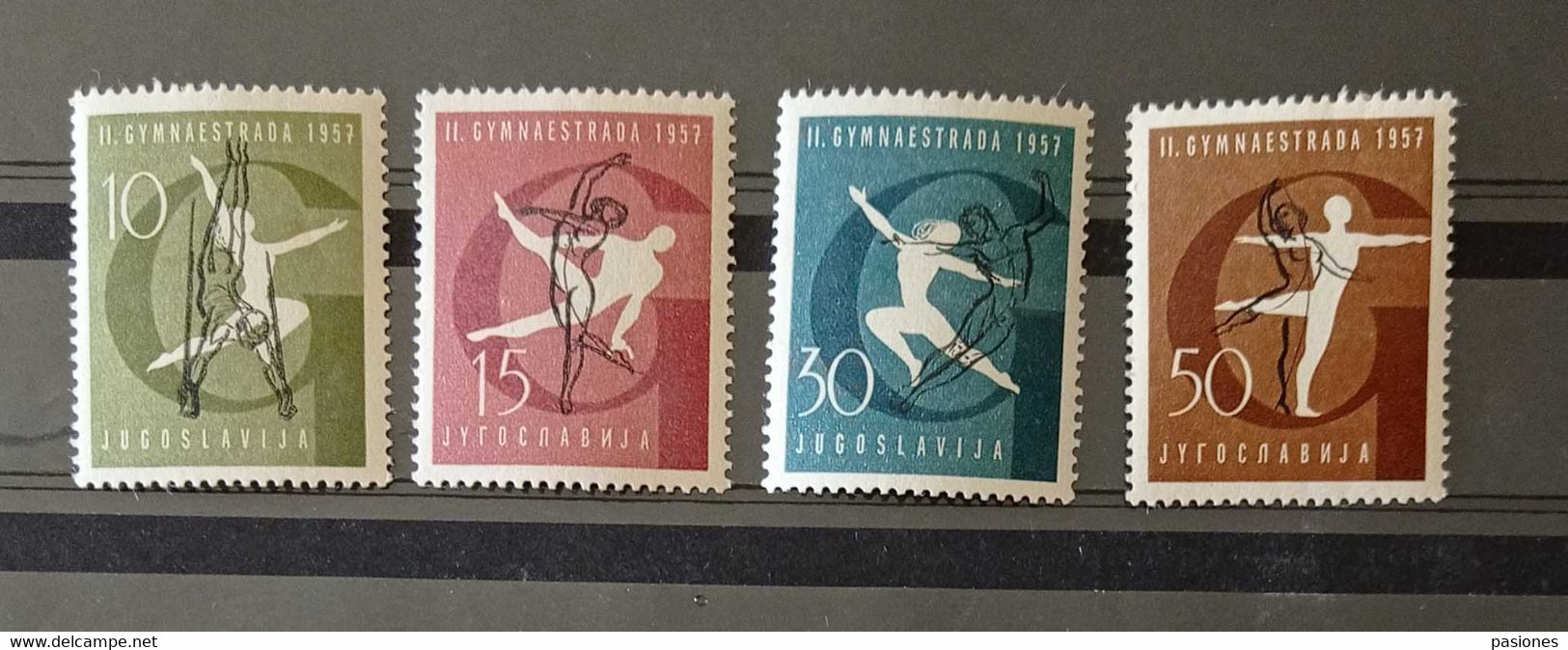 Jugoslavia Raduno Federale Dei Partigiani 1959, Usati E II Gymnaestrada 1957, Nuovi - Lotto Di Due Serie - Otros & Sin Clasificación