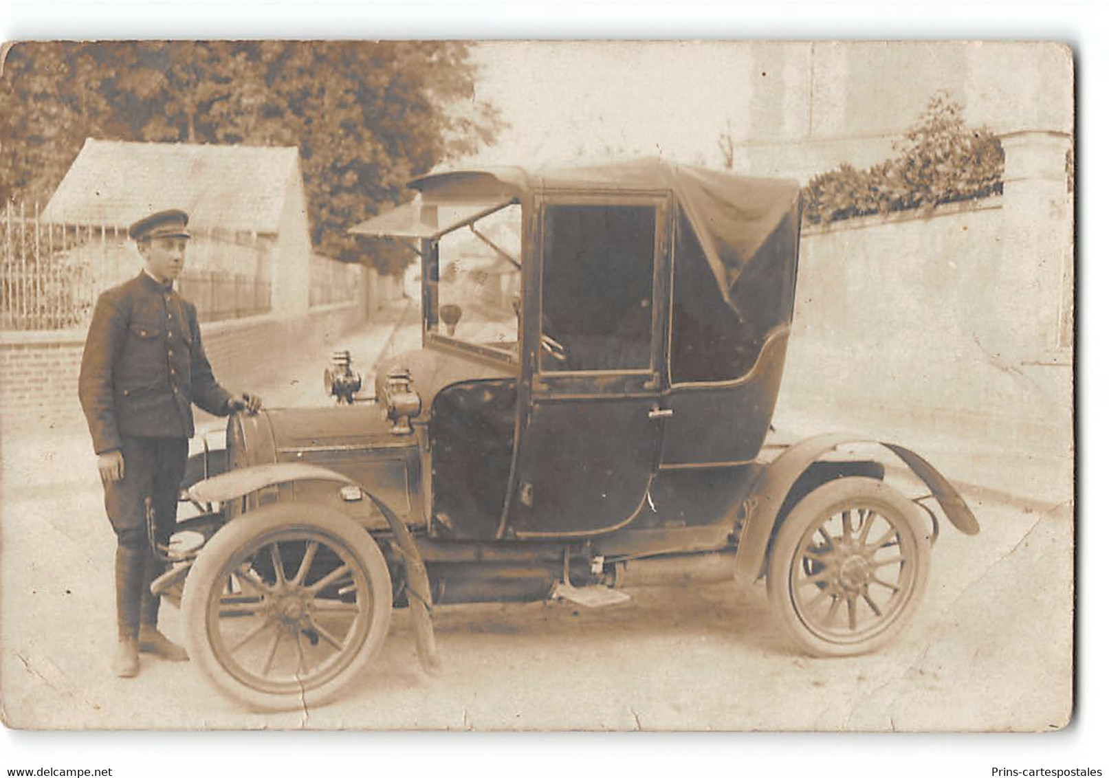 CPA Carte Photo Un Taxi - Taxis & Fiacres