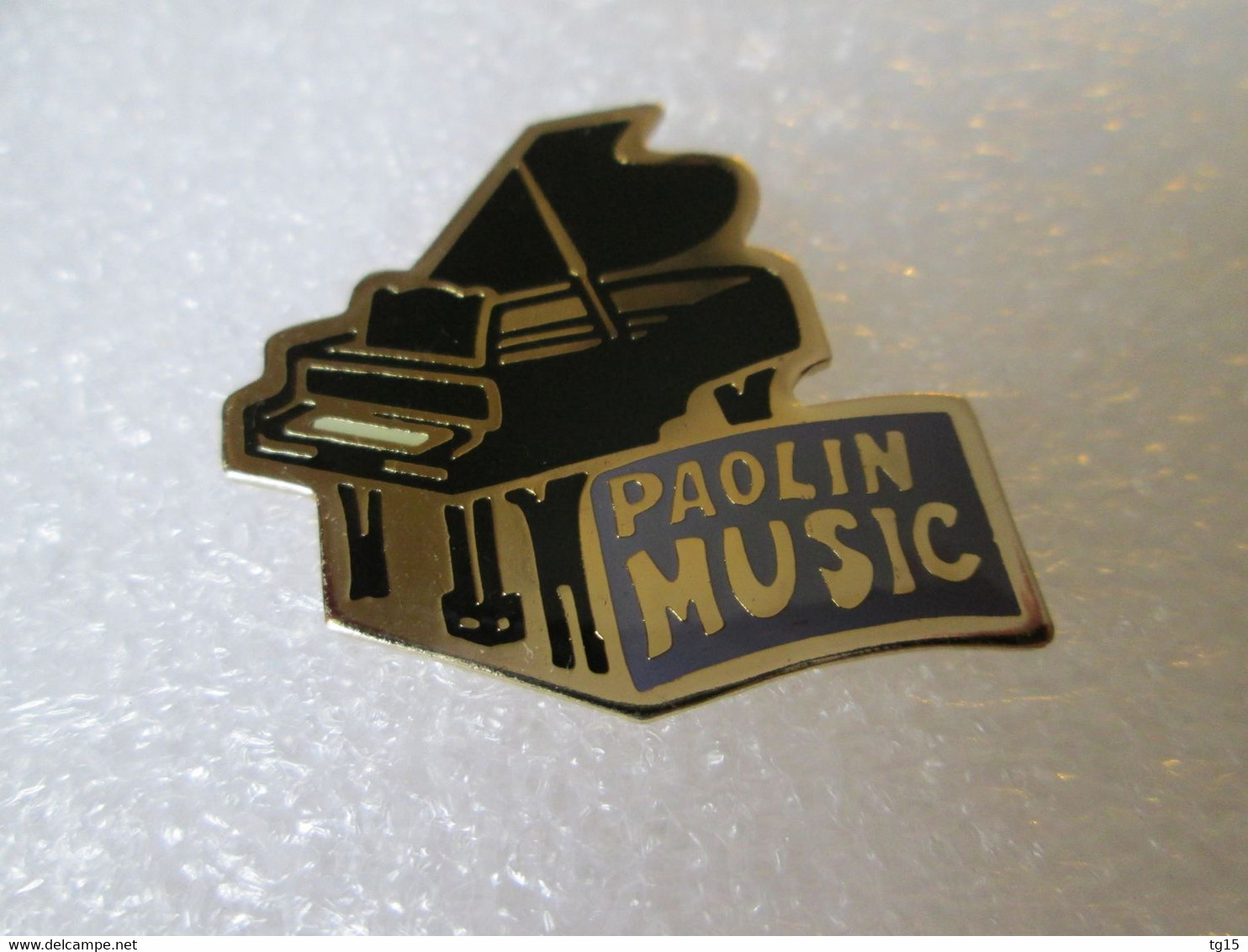 PIN'S    MUSIQUE    PIANO   PAOLIN MUSIC - Musique