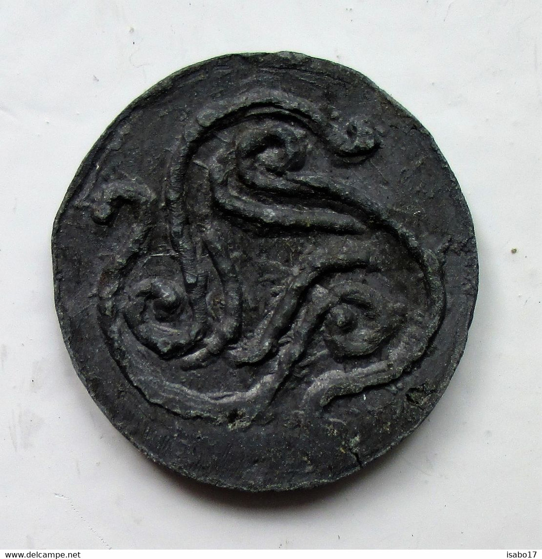 Antike Keltische Münze Mit Triskelezeichen Unbekannt - Origine Sconosciuta