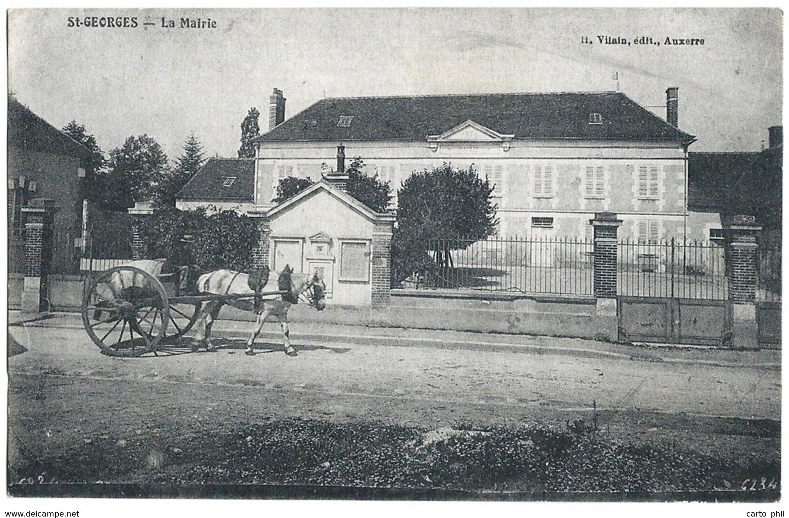 89 - YONNE - ST GEORGES -  SAINT GEORGES SUR BAULCHE. LA MAIRIE. VOITURE HIPPOMOBILE. CARRIOLE - Saint Georges Sur Baulche