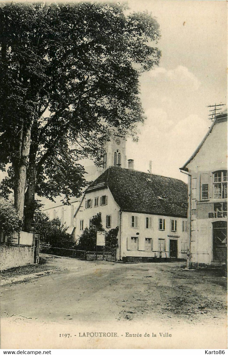 Lapoutroie * Rue Et Entrée De La Ville - Lapoutroie