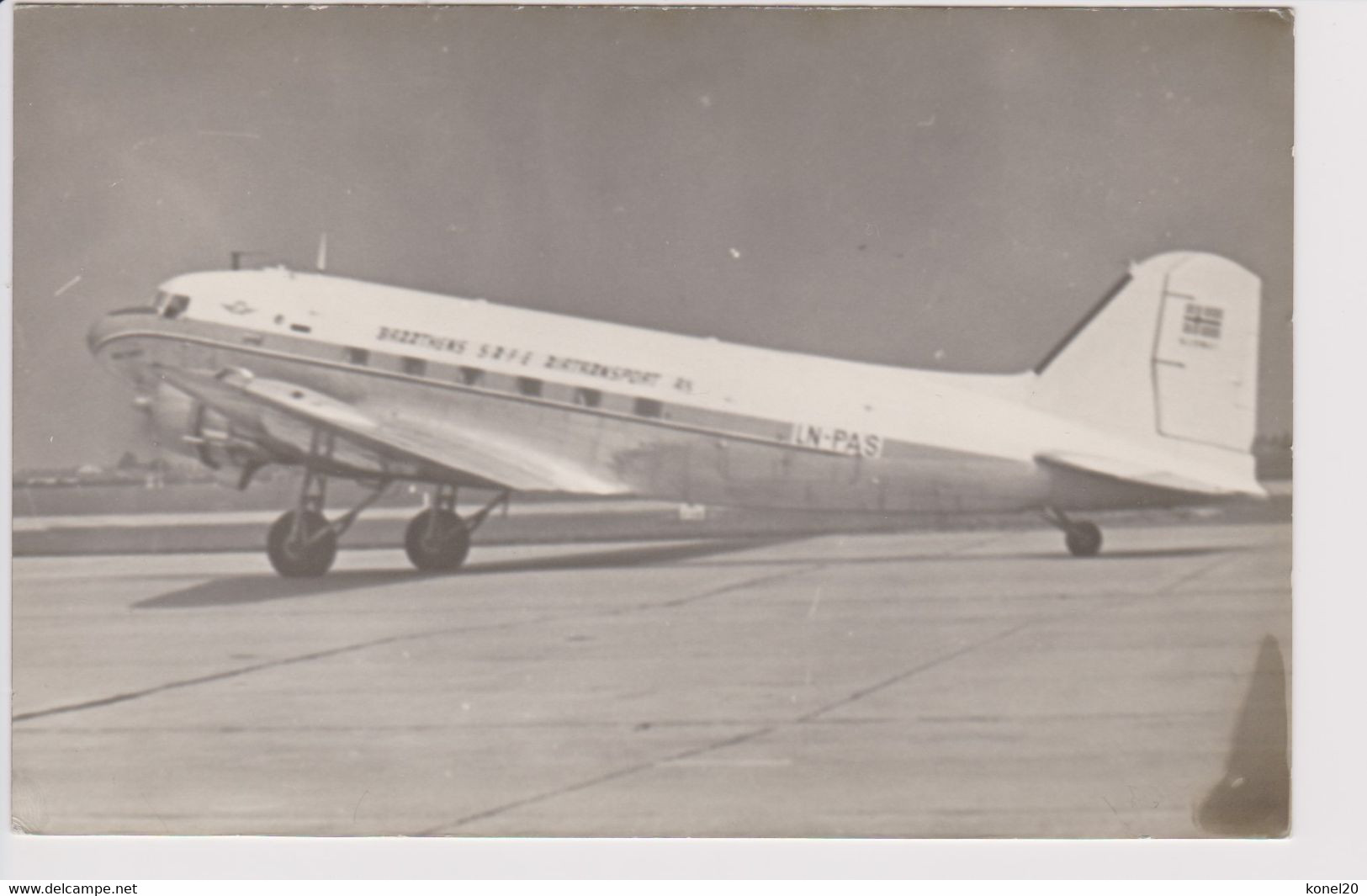 Vintage Photocard Braathens S.A.F.E. Douglas Dc-3 Aircraft - 1919-1938: Entre Guerres