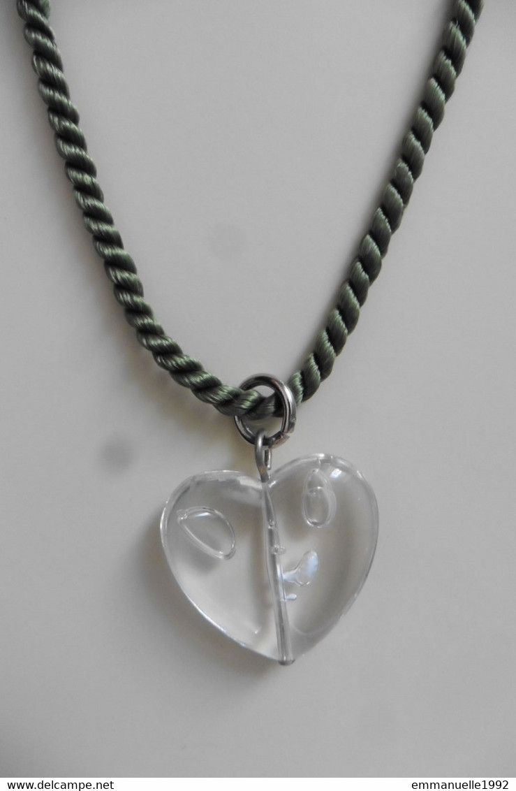 Neuf - Collier Pendentif Coeur Sur Cordon Vert Dirndl Autriche Bavière Tyrol Oktoberfest Suisse - Colliers/Chaînes