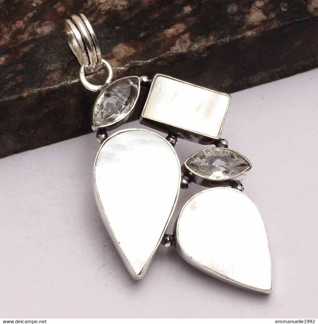 Neuf - Superbe Pendentif En Argent 925 Serti Nacre Et Topaze Blanche - Pendentifs