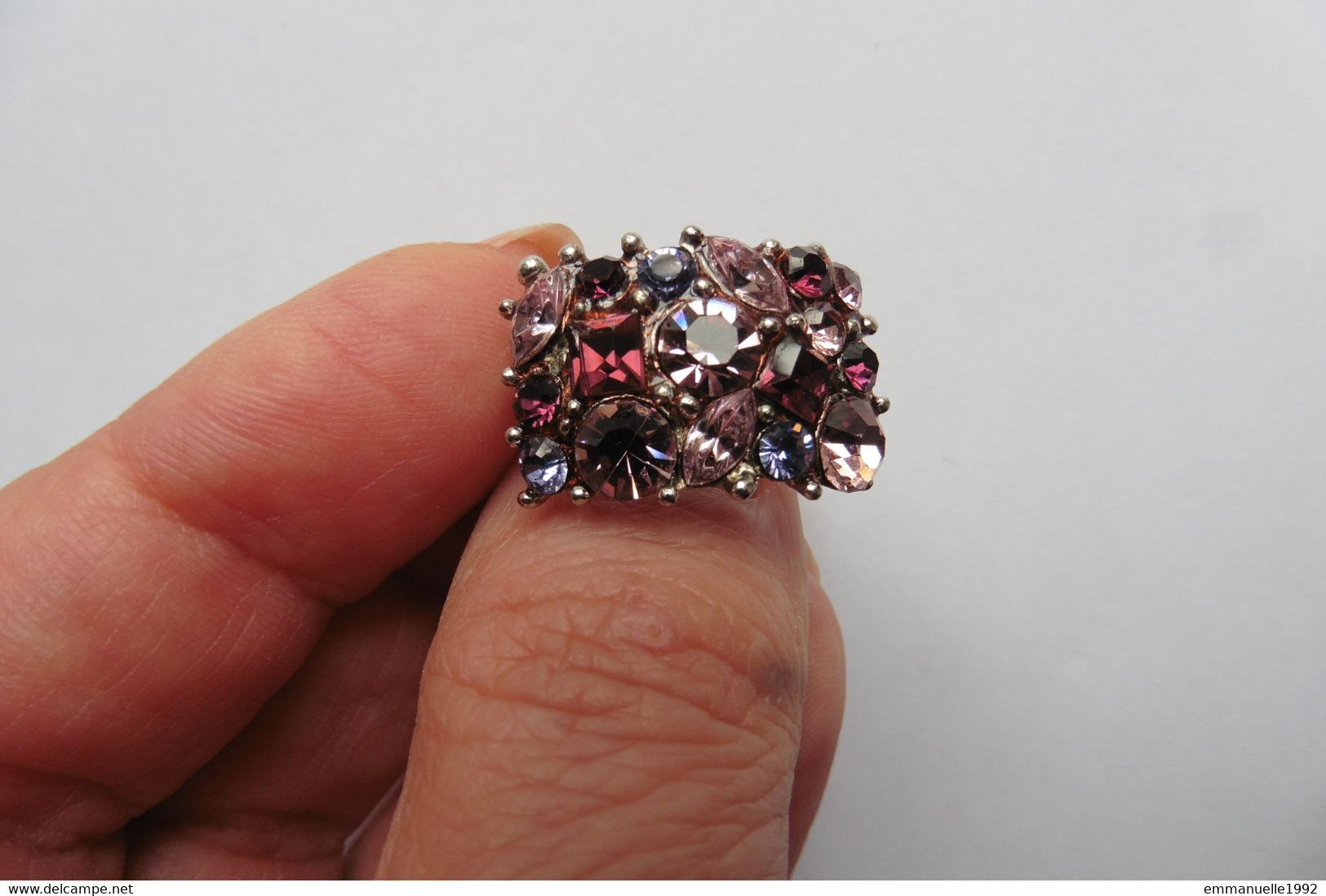 Bague Réglable En Métal Argenté Et Cristaux Strass Rose Mauve Violet Prune - Anelli