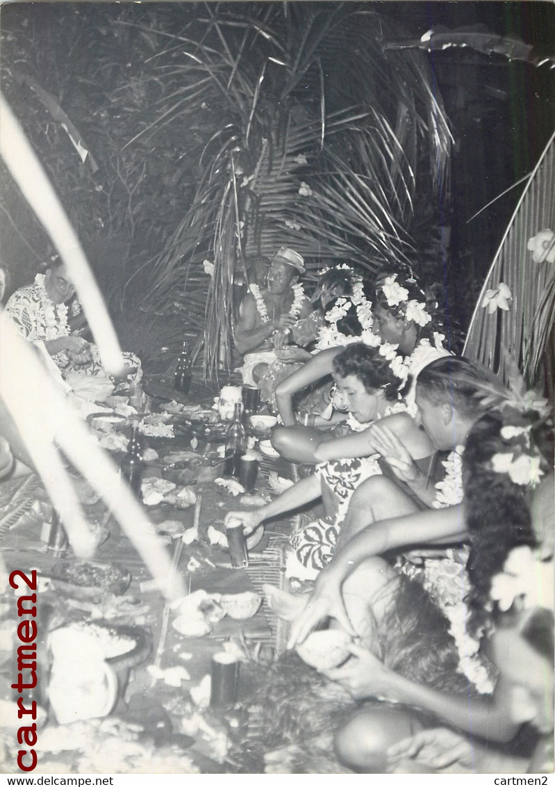 PHOTOGRAPHIE ANCIENNE : TAHITI POLYNESIE FRANCAISE DANSEUSES VAHINE ETHNOLOGIE DANSE ETHNIC OCEANIE GUITARE - Polynésie Française