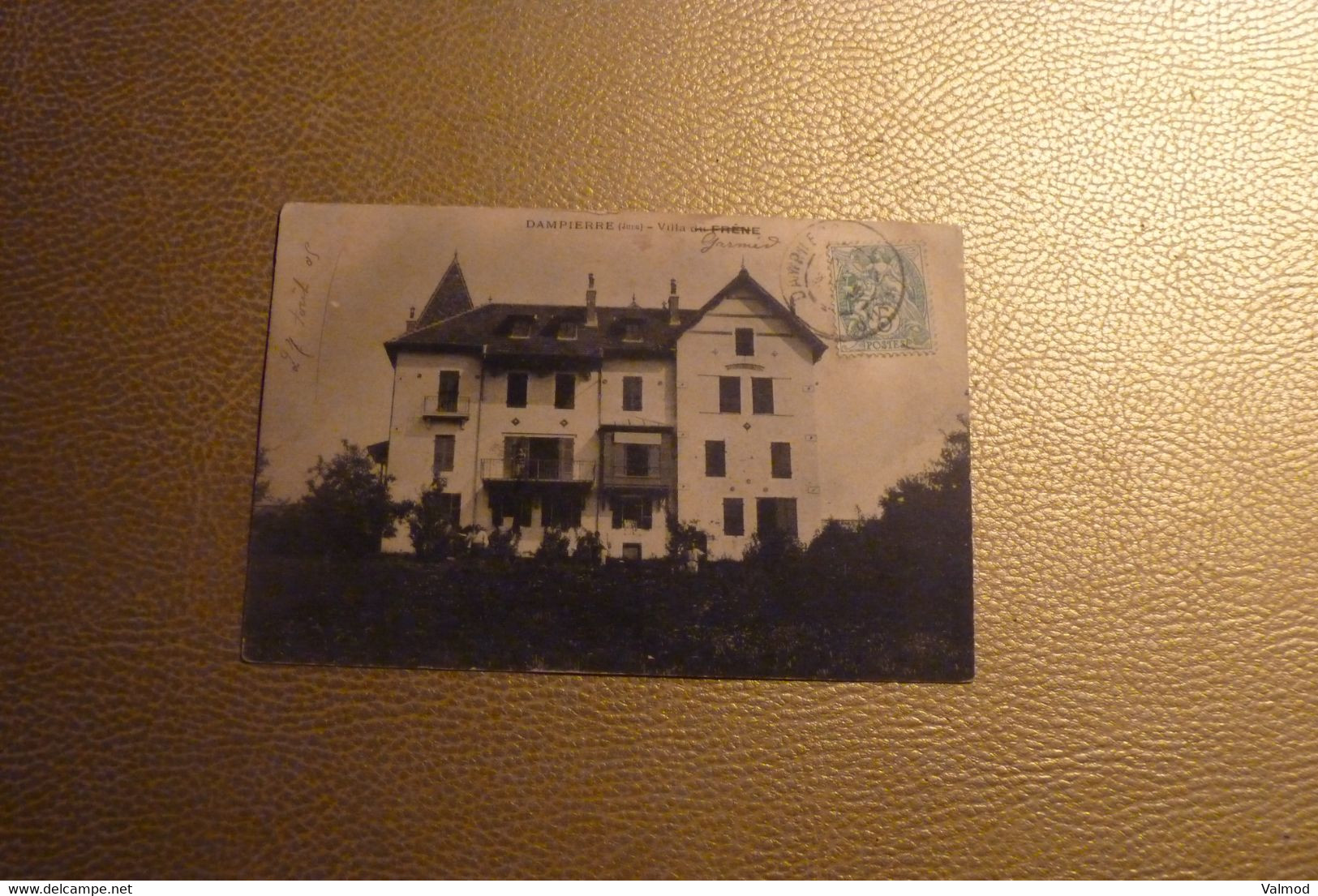 CPA Dampierre - Jura (39) - Villa Du Frêne (Garnier ??) - Femme Au Balcon - Homme Dans Les Espaces Verts Devant La Villa - Dampierre