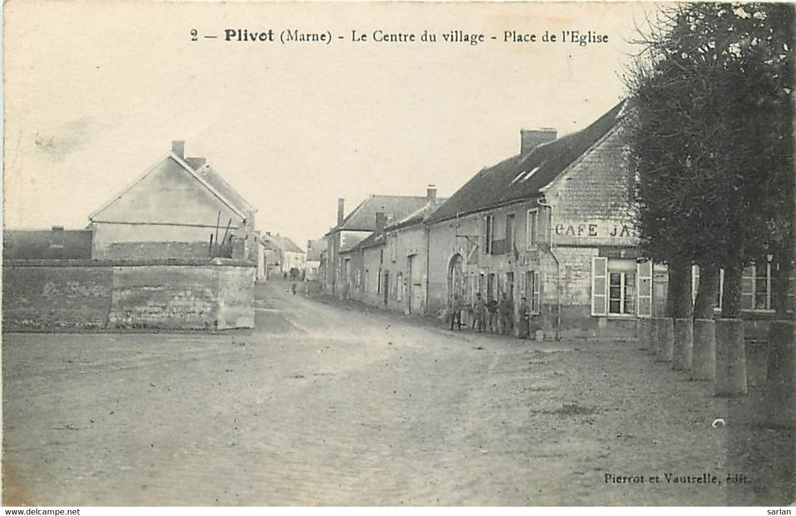 51 ♥ PLIVOT ♥ Le Centre Du Village , Place De L'église , * 468 68 - Altri & Non Classificati