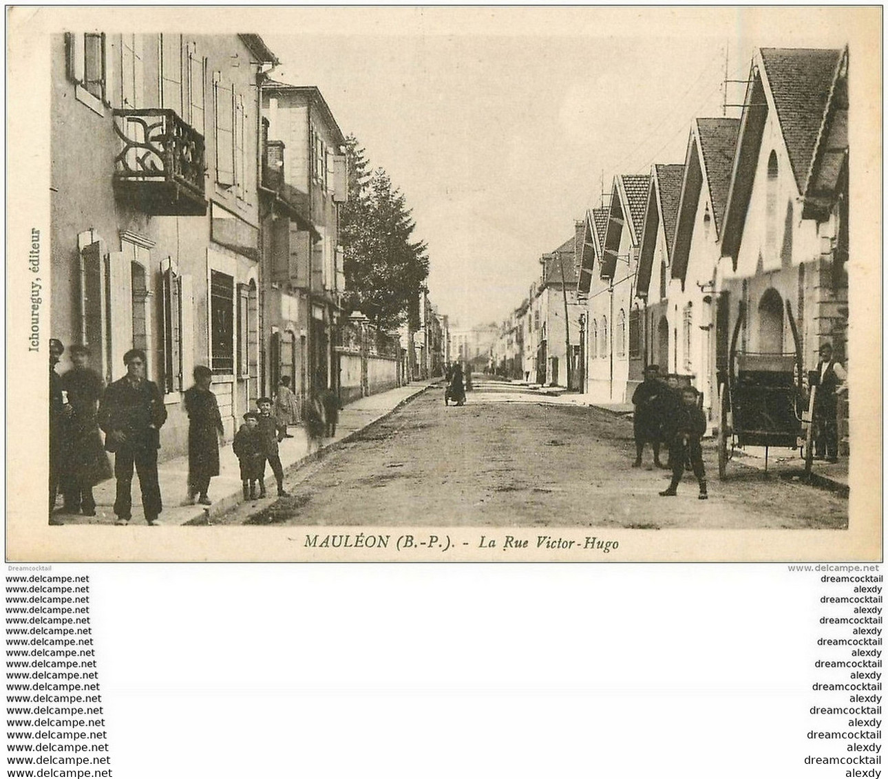 Top Promotion : 64 MAULEON. Animation Rue Victor-Hugo 1945 - Mauleon Licharre