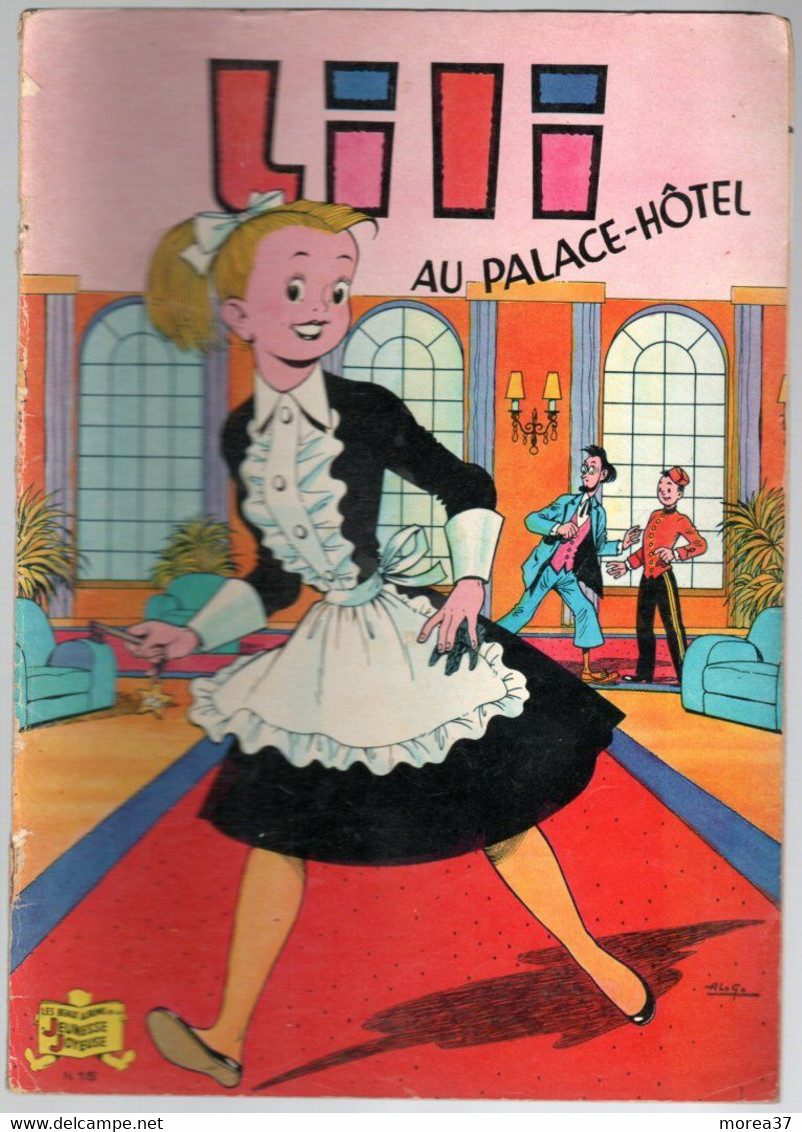 LILI Au Place Hôtel   N° 15 - Lili L'Espiègle