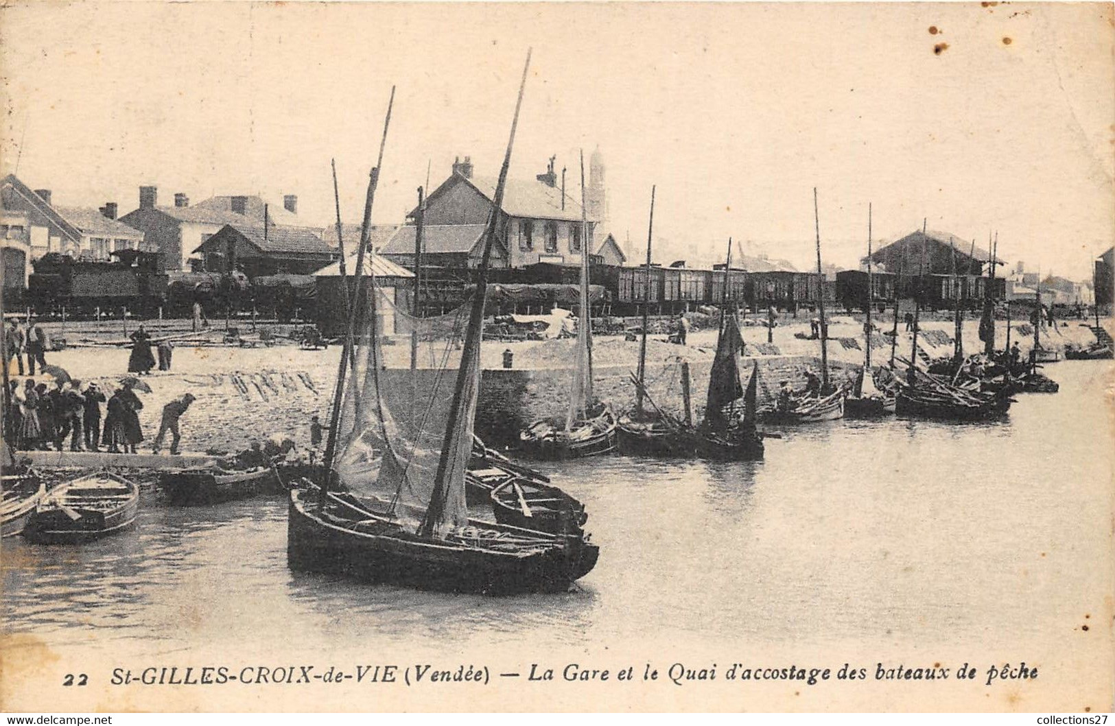 85-SAINT-GILLES-CROIX-DE-VIE- LA GARE ET LE QUAI D'ACCOSTAGE DES BATEAUX DE PÊCHE - Saint Gilles Croix De Vie