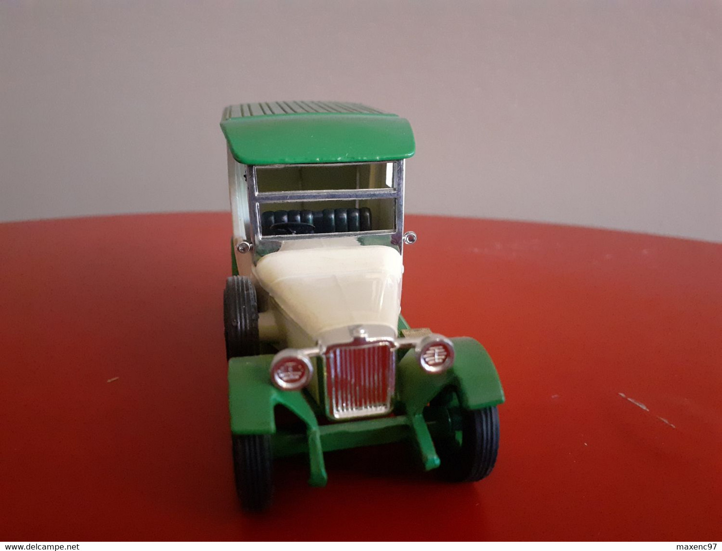 Y5 1927 TALBOT ROSES LIME JUICE CORDIAL MATCHBOX MODEL OF YESTERYEAR